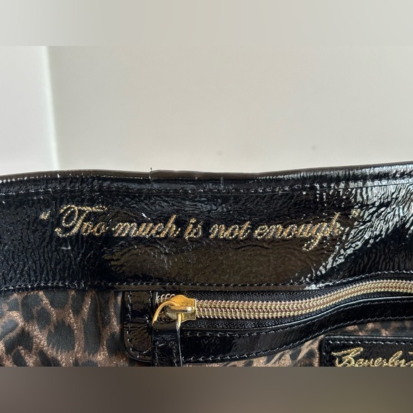 Beverly Feldman Black Patent Leather Large Handbag with Animal Print Interior‎ - Picture 9 of 15